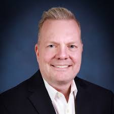 Amy Bupp's Instagram, Twitter & Facebook