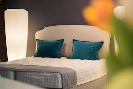 Designer ehebett massa mit beleuchtung luxus polsterbett futon bett modern led. Luxusbetten Boxspringbetten Sevennights Munchen