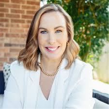 Last week I stepped away from dinner to have a tough conversation with a  candidate and out of no where; I was pleasantly surprised to hear my name  called from across the