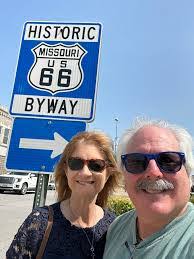 Peggy Stull's Instagram, Twitter & Facebook