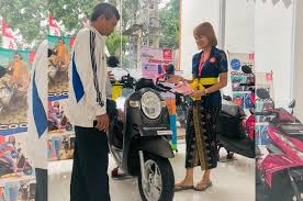 Bukan Dapat Potongan Harga Beli Honda Scoopy Di Bali Langsung Gratis Kamera Fujifilm Gridoto Com