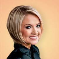 Pam Hanlon's Instagram, Twitter & Facebook