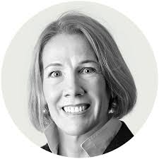 Elizabeth Williamson's Instagram, Twitter & Facebook