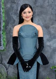 I Genuinely Cannot Look At These 27 Famous People The Same Way After  Learning These Bizarre And Shocking Facts