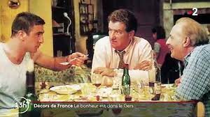 Sa seule joie est de partager le déjeuner avec son ami gérard. Le Bonheur Est Dans Le Pre En Video Sur Dailymotion