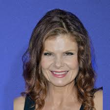 Lolita Davidovich Movies and Shows