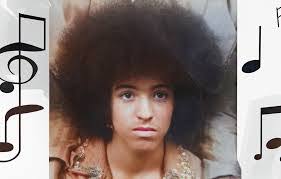 Crystal Briscoe's Instagram, Twitter & Facebook