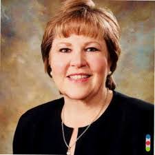 Lori Drummond's Instagram, Twitter & Facebook