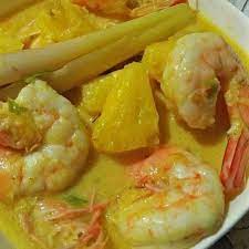 Saya sediakan video ayam masak lemak kat bawah ni. Resipi Udang Masak Lemak Cili Padi Dan Nenas