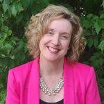 Leanna Rasmussen's Instagram, Twitter & Facebook