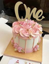 Pin By Pinky Nayyar On Cakes 1st Birthday Cakes White Birthday Cakes Rose Cake