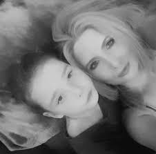 Superlashes mandy morgan