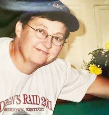 Mel Bailey's Instagram, Twitter & Facebook