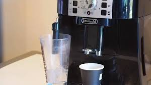 Coffee machine delonghi ecam 23.460.s manuale educationale. Odvapneni Kavovaru Delonghi Ecam How To Decalk Coffee Machine Delonghi Ecam Youtube