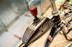 古い昭和の時代のサイクリング自転車について質問です サイクリング 自転車 自転車 サイクリング