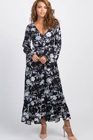 2020 Yazlik Elbise Modelleri Siyah Uzun V Yaka Uzun Kol Klos Etekli Cicek Desenli Krem Stiletto Ayakkabi Elbise Modelleri Elbise The Dress