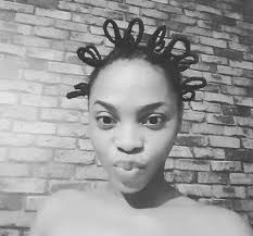 Chidinma ekile is a woman whose success story is one to remember. Welcome To Mizzav Blogspot Singer Chidinma Ekile Shows Off New African Hairstyle