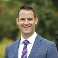 Stuart Evans — Reviews & Property Sales