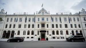 He is into wholesaler and retail franchiser of odd reitan was born on 11th september 1951 in trondheim, norway, to margit and ole. Odd Reitan Emneside Dn