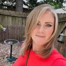 Brooke Bollinger's Instagram, Twitter & Facebook