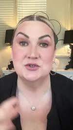 Home • Kelly Diels