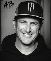 Eric Augustyn's Instagram, Twitter & Facebook