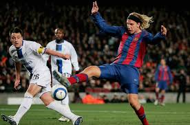 Maxi lopez of torino fc in action during the serie a football match between torino fc and uc sampdoria. Maxi Lopez Confesses Why Barca Wanted To Sign Him