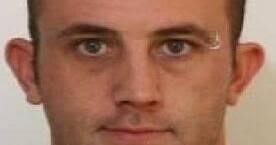 Wanted Ballarat man surrenders in Linton