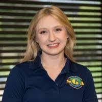 Amber Ausley's Instagram, Twitter & Facebook