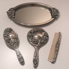 Maybe you would like to learn more about one of these? Jewelry Vintage Godinger Silver Plate Jewelry Box With Hand Mirror And Brush Jewelry Storage