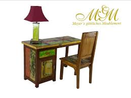 Wunderschoner Schreibtisch Aus Recyceltem Holz Mit Resten Alter Bemalung Bali Indoneisa Recycling Upcycle Schreibtisch Tisch Kleiner Schreibtisch