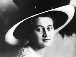 12 Titanic Survivors Who Revealed The Truth About That Night