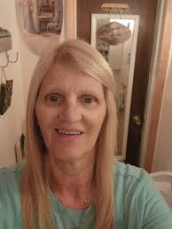 What hairstyle is best for a 70-year-old woman?