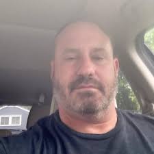 Kevin Burchell (@burchell.kevin) • Threads, Say more