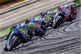 Moto Gp Round14 Motorland De Aragon Spain Con Imagenes Motos Carreras Motos De Carreras