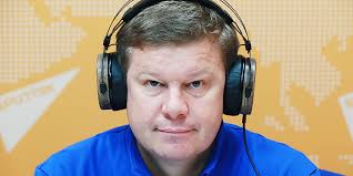 С 1997 по 2000 работал на телеканале твц. Dmitrij Guberniev Biatlonistam Sbornoj Rossii Rebyata My Uzhe I Tak Vse Proigrali Budte Svobodnymi