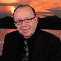 Elliot Hein's Instagram, Twitter & Facebook