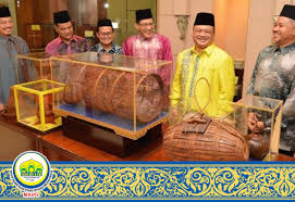 Guests can relax in the seating area or enjoy the breathtaking views of the ocean from the private terrace or balcony. Majlis Agama Dan Istiadat Melayu Perlis Budayakan Turun Padang Dalam Pentadbiran Uitm Raja Muda Perlis