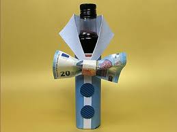 Geldgeschenk Flasche Mit Fliege Geldgeschenke Diy Kindergeschenke Geldgeschenke Selber Basteln