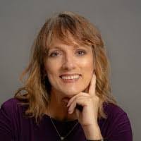 Janice Edmiston's Instagram, Twitter & Facebook