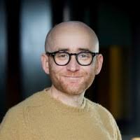 1400+ "Liam" profiles