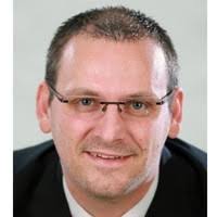 20+ Profile mit dem Suchbegriff „Roeck“