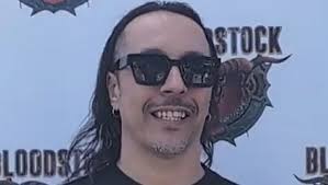 NASTY IDOLS Singer ANDY PIERCE Dead At 45