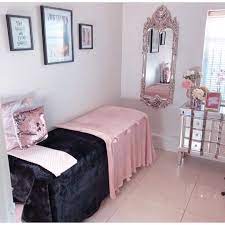 Lash Land On Instagram Lash Room Love Esthetics Room Esthetician Room Decor Beauty Room Decor