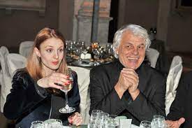 Sostenevano che l'enorme differenza d'età non contasse nulla. Federica Vincenti Lascia Michele Placido