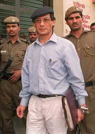 Charles sobhraj (born 6 april 1944), is a french thief, fraudster, and serial killer of vietnamese and indian origin who preyed on western tourists. Bikini Killer Die Mordserie Von Charles Sobhraj Der Spiegel