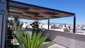 Esta versión tiene ese aire más romántico y será super disfrutado en esas noches frescas pero ideales. Pergola De Acero Madera Y Vidrio En Terraza De Penthouse Col Napoles Cdmx Materia Viva S A De C V Calidad Y Experiencia Garantizada
