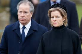 Il principe filippo, marito della regina elisabetta ii, è morto all'età di 99 anni. Un Altro Nipote Della Regina Annuncia Il Divorzio David Figlio Della Principessa Margaret E Tony Armstrong Jones La Repubblica