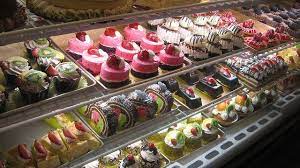 Die speisekarte des shatila bakery der kategorie nachspeisen aus dearborn, 14300 west warren avenue können sie hier einsehen oder hinzufügen. Display At Shatila Arabic Sweets Lebanese Desserts Sweets