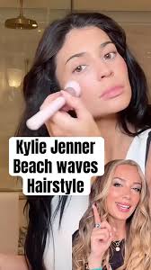 @kyliejenner letting us in